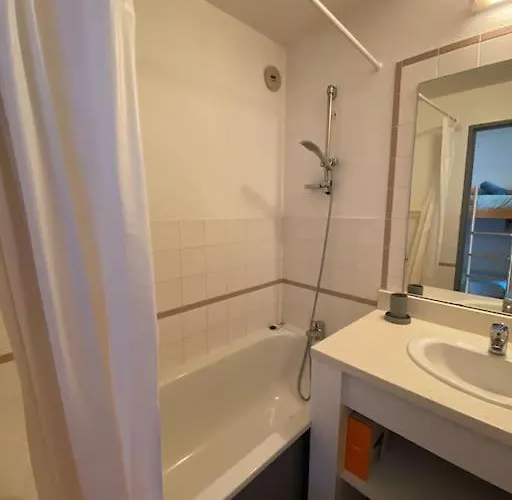 Cap Corniche Front De Parking Wifi Sète