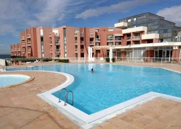 Cap Corniche Front De Parking Wifi Sète